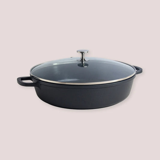 Shallow Casserole With Glass Lid