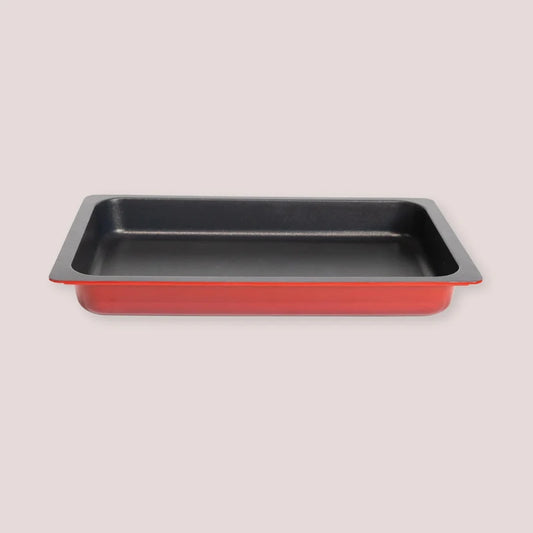 Stove-to-Oven Dish